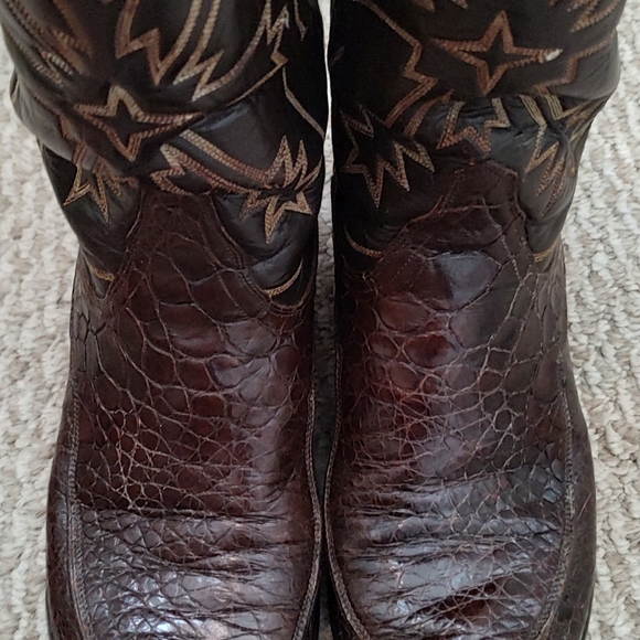 Black Label Vintage Tony Lama Sea 🐢's size 10B "Holy Grail's" - Picture 3 of 5
